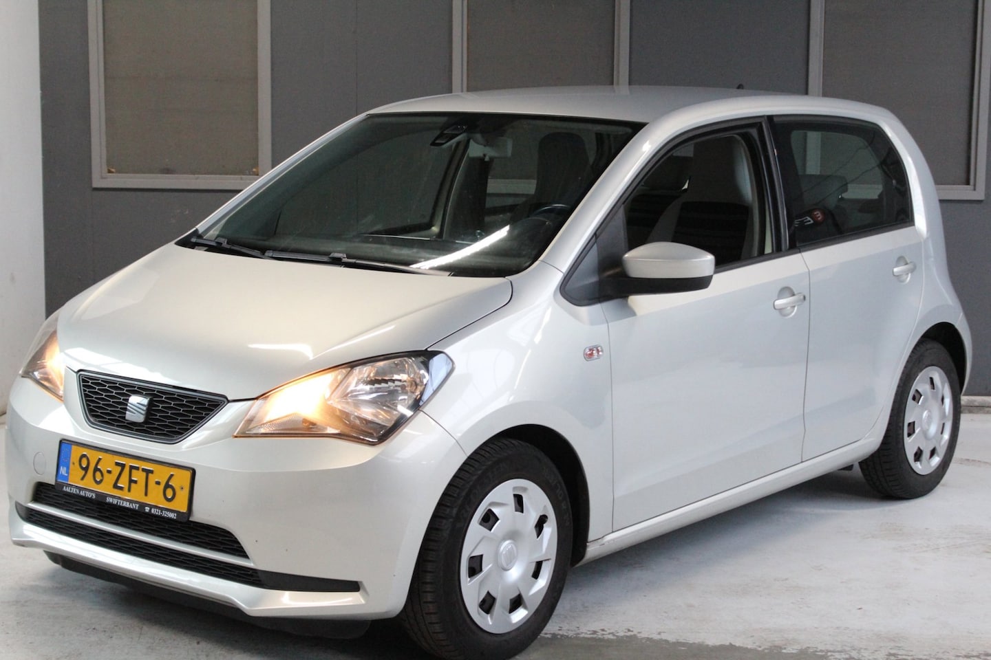 SEAT Mii - 1.0 Style Chic 1.0 Style Chic - AutoWereld.nl