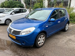 Dacia Sandero - 1.2 Lauréate/ Inruilkoopje/Lage km stand
