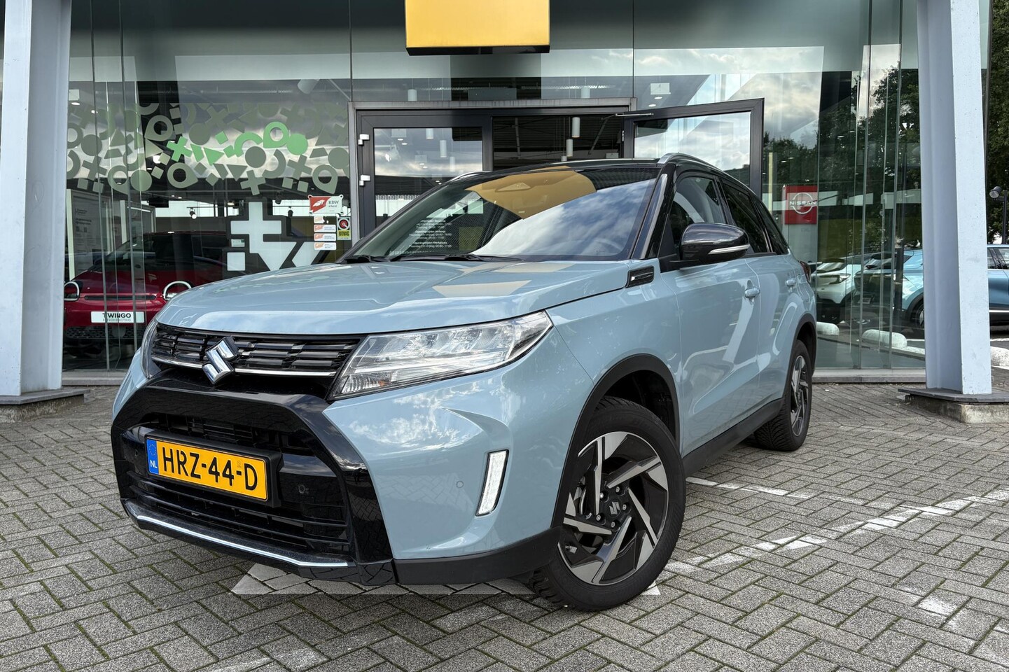 Suzuki Vitara - 1.5 Hybrid Style | Adaptive Cruise | Led | Stoelverwarming | - AutoWereld.nl