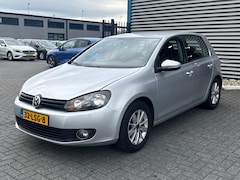 Volkswagen Golf - 1.2 TSI Tour