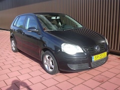 Volkswagen Polo - 1.4-16V Optive