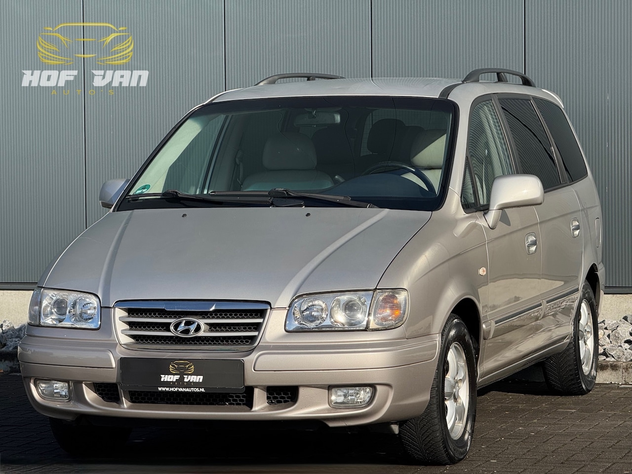 Hyundai Trajet - 2.0i Dynamic Motion|Automaat|Youngtimer|7persoons - AutoWereld.nl
