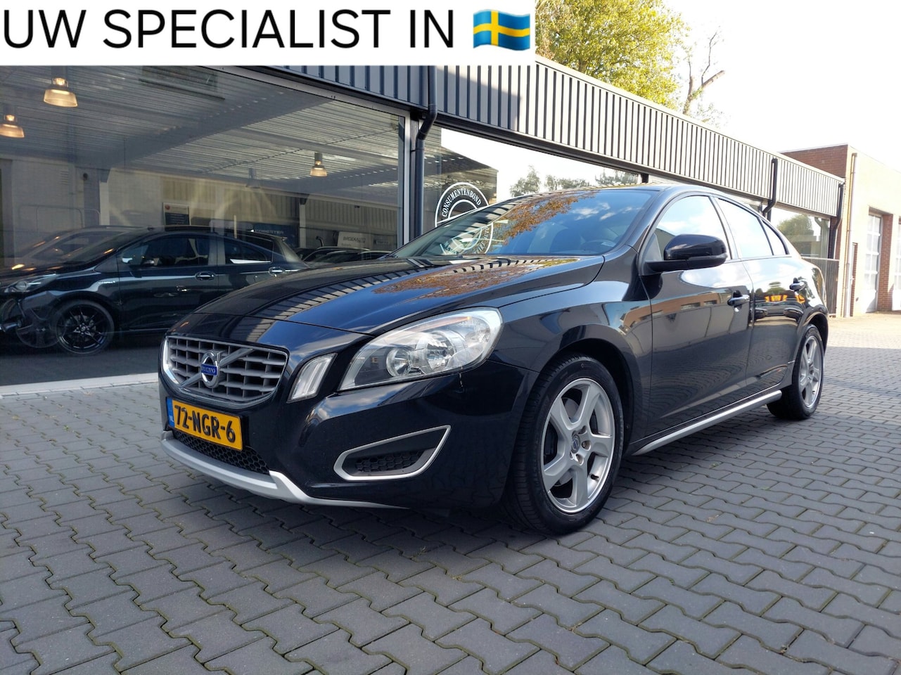 Volvo S60 - 2.0T Intro Edition Dealer onderhouden 13 jaar dezelfde eigenaar Origineel NL Telefoon Navi - AutoWereld.nl