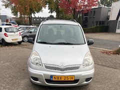 Toyota Yaris Verso - 1.3 VVT-i Sol UNIEK