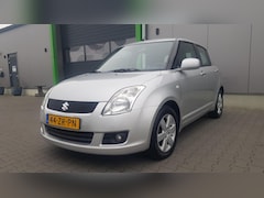 Suzuki Swift - 1.3 Exclusive in zeer nette uitvoering All season banden Airco Keyless entry LM velg Compl