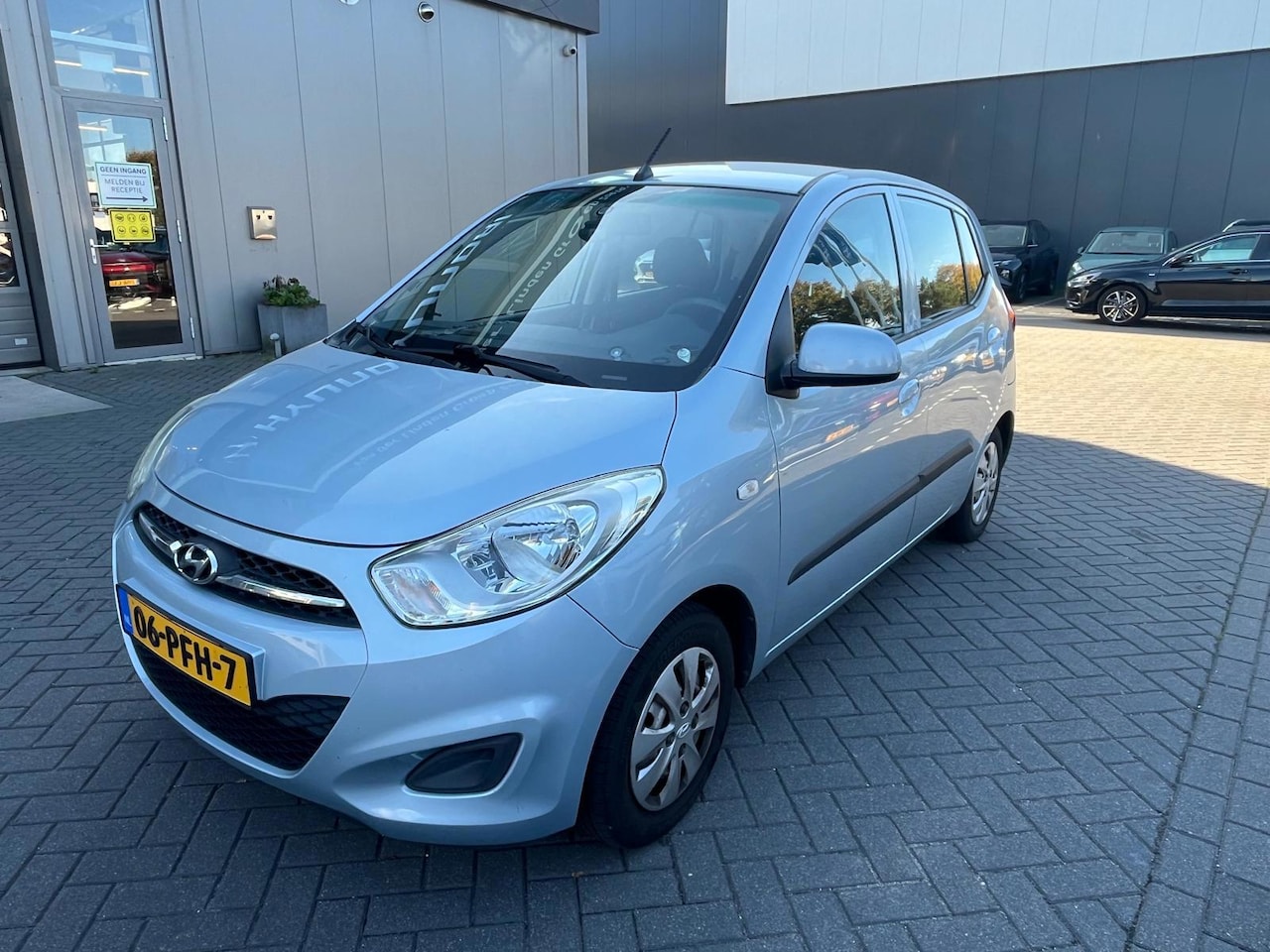 Hyundai i10 - €3950,-1.2 i-Drive Cool Apk2027 Airco Trekhaak - AutoWereld.nl