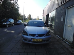 Mitsubishi Lancer Station Wagon - 2.0 Intense Edition2006 MET AIRCO