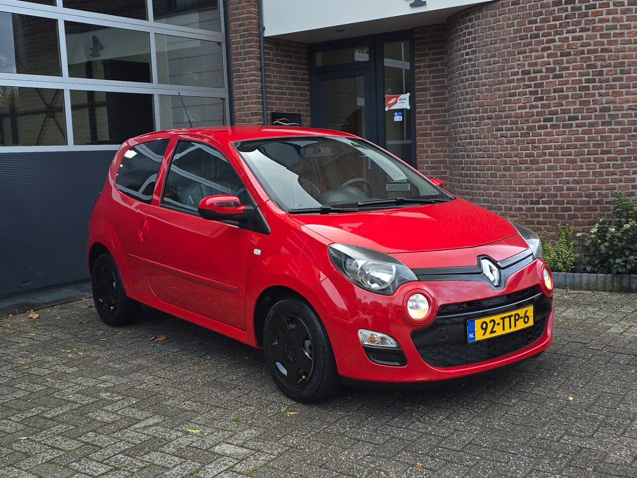 Renault Twingo - 1.2 16V Collection Airco |Nap |Apk - AutoWereld.nl