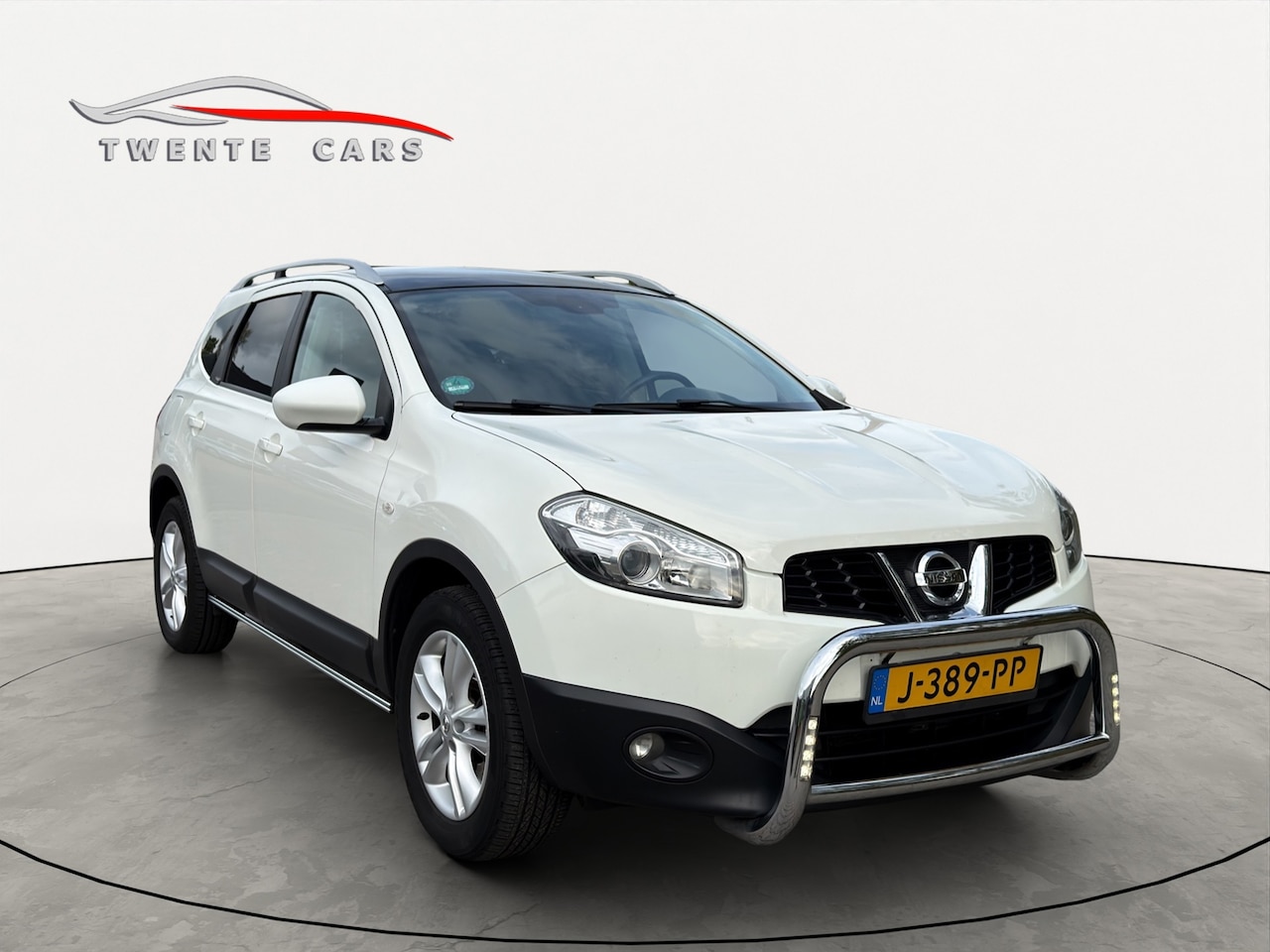 Nissan Qashqai - 2.0 Connect Edition 4WD 7P | Pano | Carplay | Clima | Cruise | - AutoWereld.nl