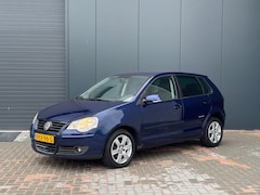 Volkswagen Polo - 1.4|APK|DEALER ONDH|STOELVW|PDC|CRUISE|CLIMA|AIRCO|LMV 15'|BOMVOL|