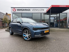 Lynk & Co 01 - 1.5|zwarte hemel|360 camera|rijklaar prijs