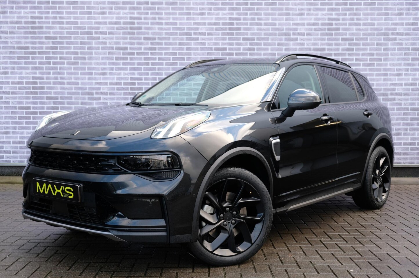 Lynk & Co 01 - 1.5 Plug-in Hybrid | PHEV | SOH 89% | Black Pack | Panoramadak | 360 Graden Camera | Parke - AutoWereld.nl