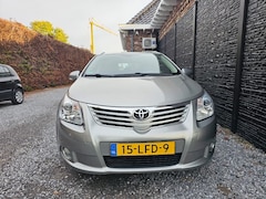 Toyota Avensis Wagon - 1.8 VVTi Dynamic Business Special