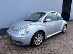 Volkswagen New Beetle - 1.4-16V Trendline