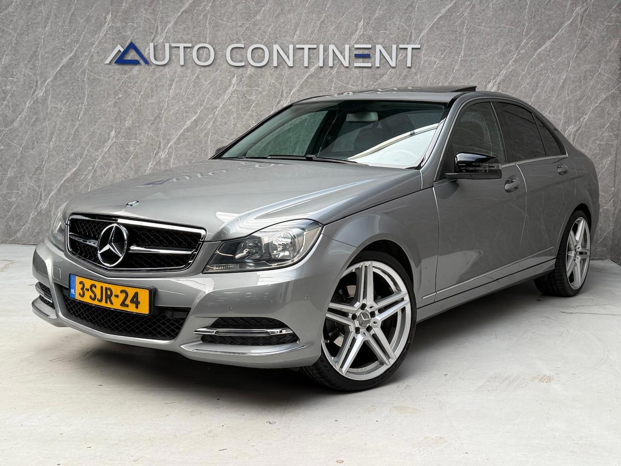 Mercedes-Benz C-klasse - 180 Avantgarde / NAP / Onderhouden / Open Dak / APK - AutoWereld.nl