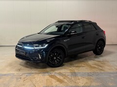 Volkswagen T-Roc - 1.5 TSI R-Line | PANO | IQ LIGHTS | BEATS AUDIO | TREKHAAK