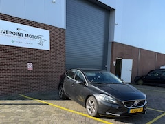 Volvo V40 - D4 2.0| Leder| Sportvelgen| Camera| NAP