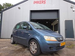 Fiat Idea - 1.4-16V Dynamic