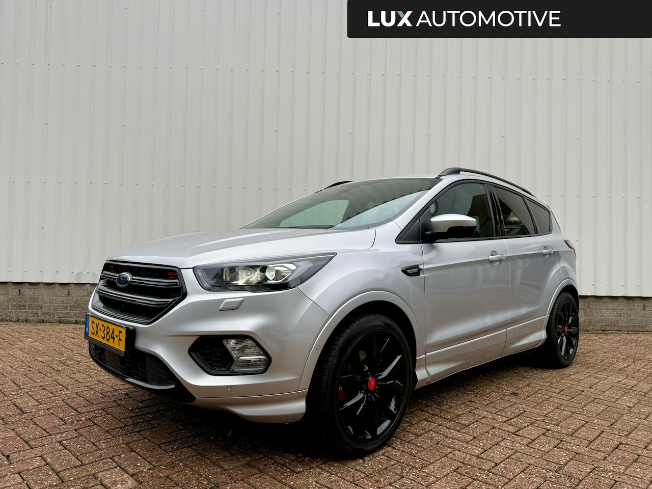 Ford Kuga - 1.5 EcoBoost ST-Line 1.5 EcoBoost ST Line, CarPlay, Navi, Keyless, Camera, PDC, Trekhaak 2000kg, Sport Pakket, - AutoWereld.nl