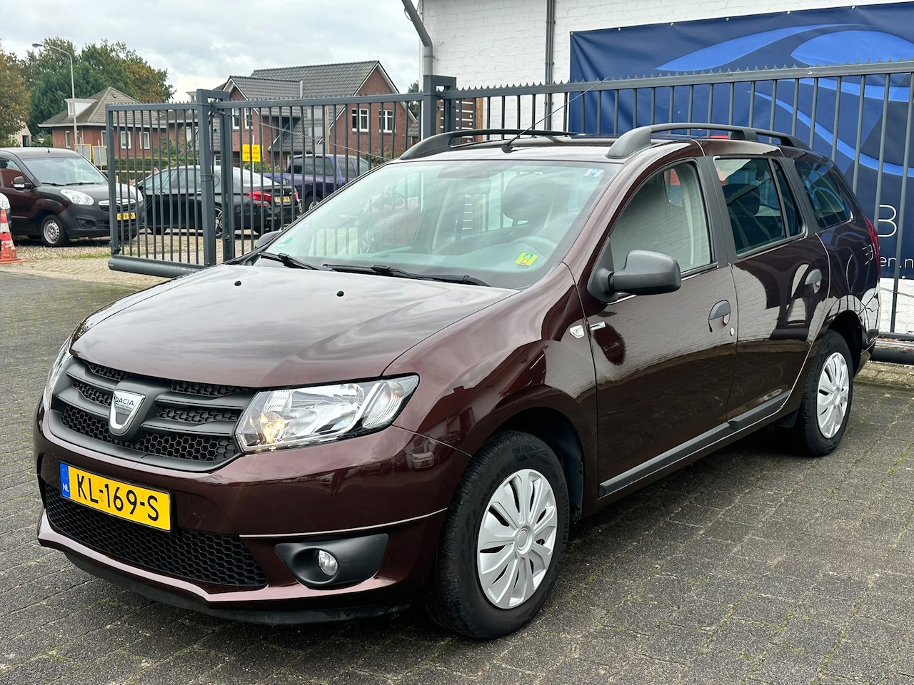 Dacia Logan MCV - 0.9 TCe Bi-Fuel Ambiance / CRUISE CONTROL / AIRCO / TREKHAAK - AutoWereld.nl