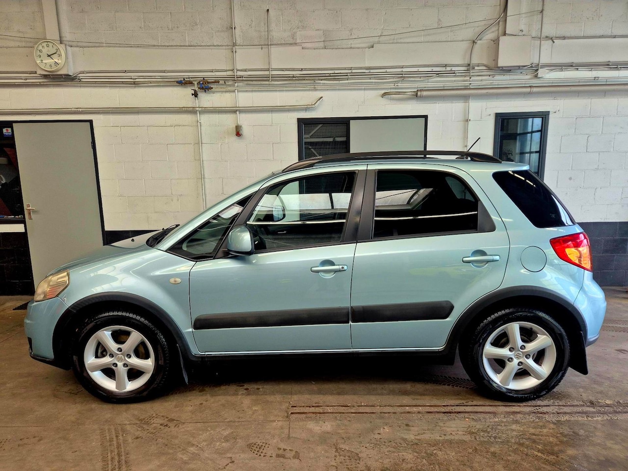 Suzuki SX4 - 1.6 Shogun / Garantie / Trekhaak - AutoWereld.nl