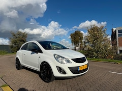 Opel Corsa - 1.2-16V Selection