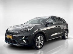 Kia e-Niro - ExecutiveLine 64 kWh | SOH 95, 6% | Leder | Stoelverwarming + Ventilatie | Elektrische sto