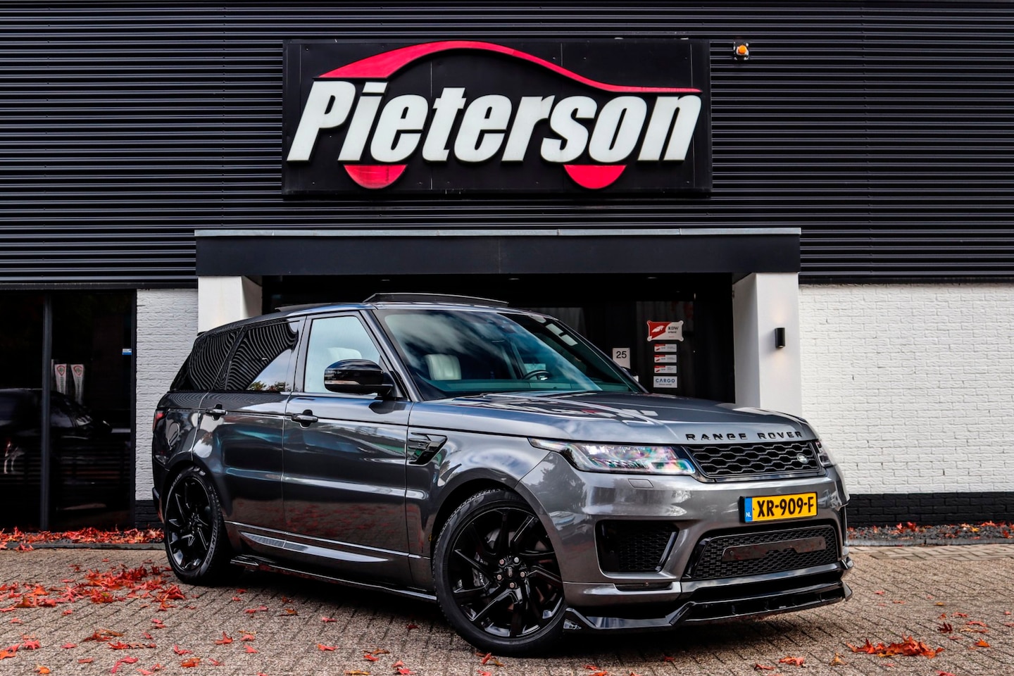 Land Rover Range Rover Sport - 3.0 V6 SC HSE Dynamic DEALER OH - AutoWereld.nl