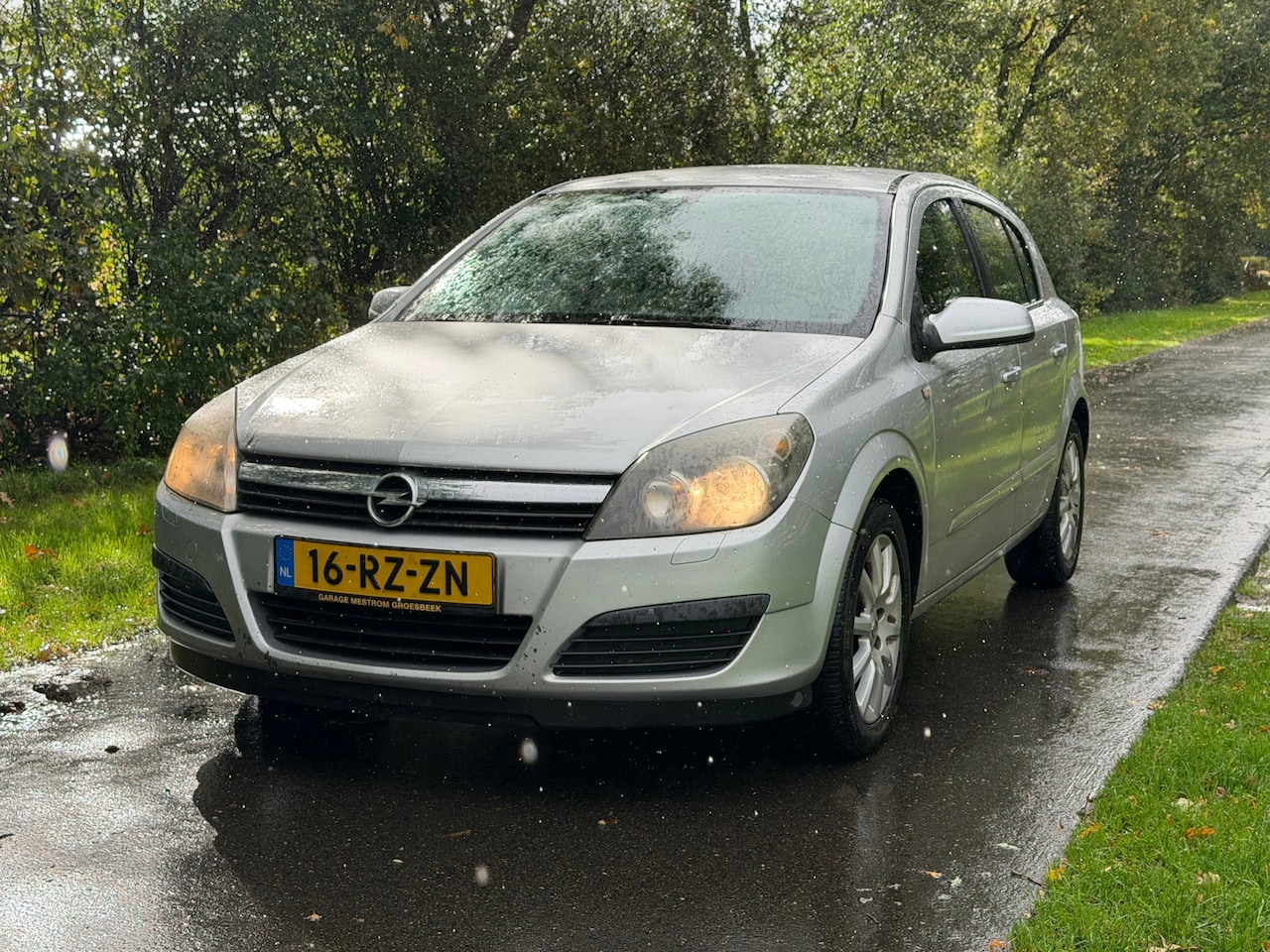 Opel Astra - 1.8 Elegance | Airco + Cruise control Nu € 1.750,- !!! - AutoWereld.nl