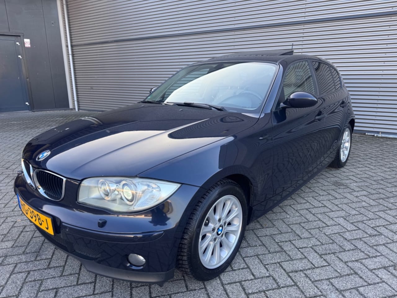 BMW 1-serie - 118i High Executive 118i High Executive - AutoWereld.nl