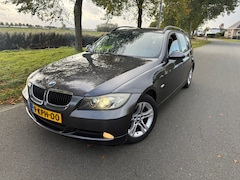 BMW 3-serie Touring - 320i High Executive XENON/CLIMA/CRUISE/APK