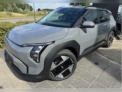 Kia EV3 - Air 58.3 kWh ADAS pakket | Snel rijden | 10 jaar garantie | Uit voorraad | €3000 inruilvoo