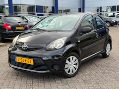 Toyota Aygo - 1.0 VVT-i Now