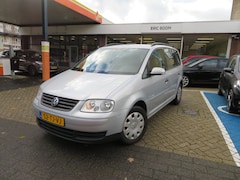 Volkswagen Touran - 1.6-16V FSI Optive I met 268dkm VAN 1 EIG