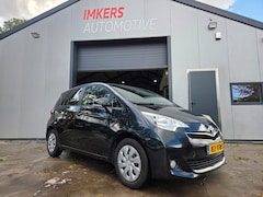 Toyota Verso S - 1.3 VVT-i Dynamic | AUT | Pano | Camera | Leer