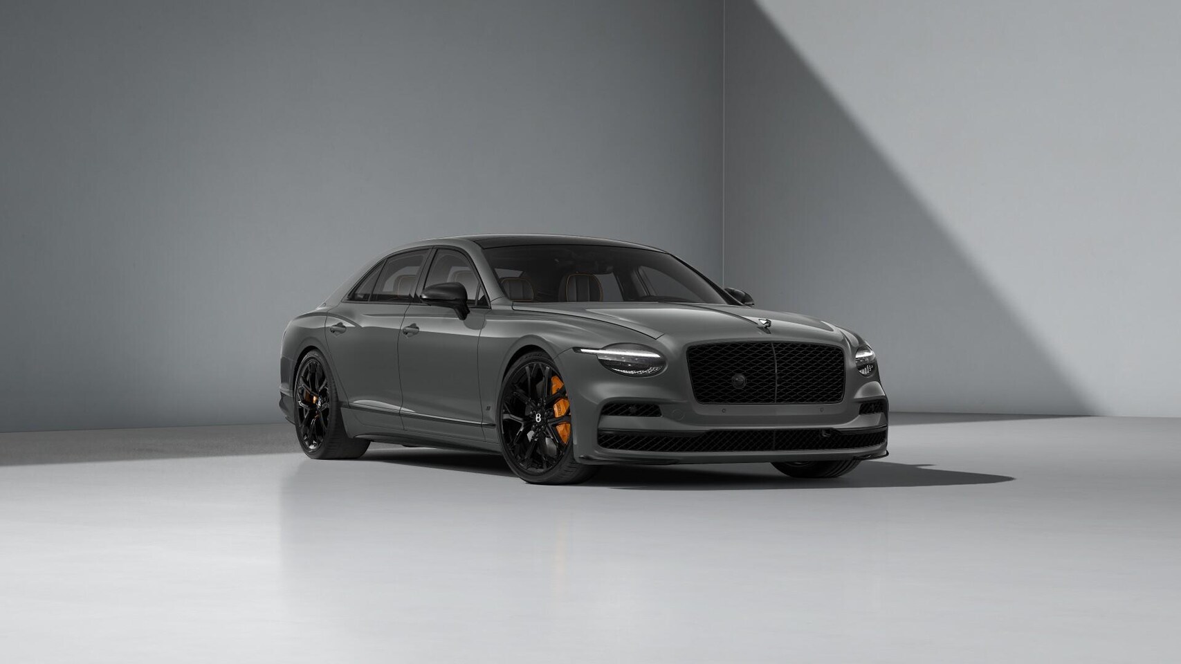 Bentley Flying Spur - S V8 Hybrid |TOURING|NAIM|FLYING B - AutoWereld.nl