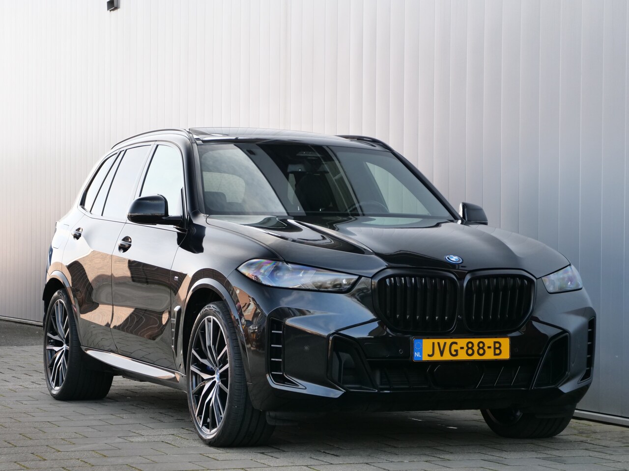 BMW X5 - xDrive50e PHEV 490 Pk Automaat M-Sport Pro Pack Navi / Leer / Innovation Pack / Camera's / - AutoWereld.nl