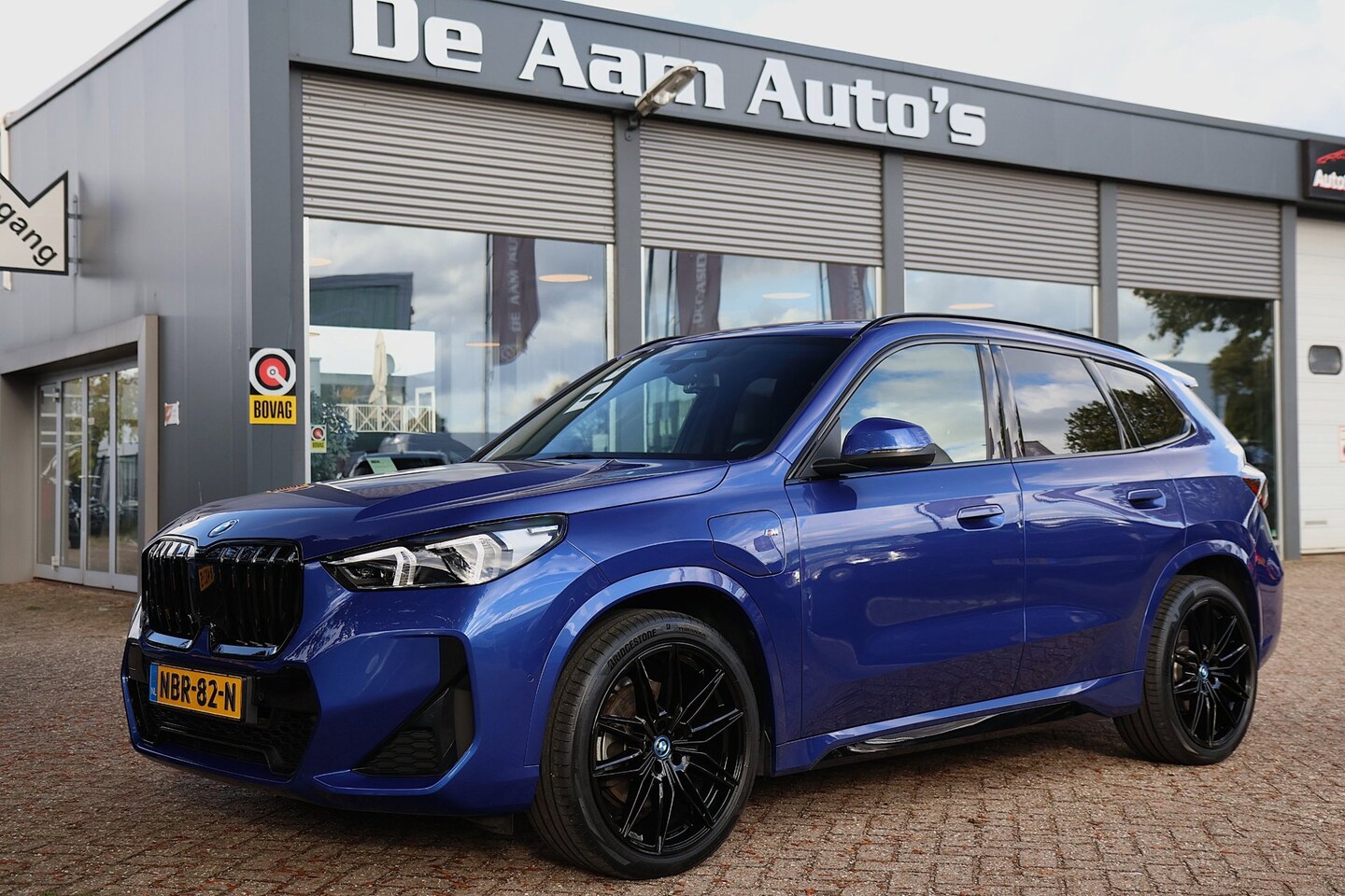 BMW X1 - XDrive25e M-Sport 20 Inch Black Edition - AutoWereld.nl