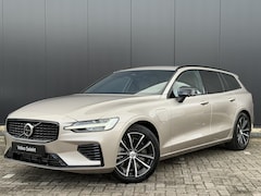 Volvo V60 - 2.0 T8 Plug-in hybrid AWD Plus Dark / SOH 100% / head up display/ 360 camera /Panorama dak