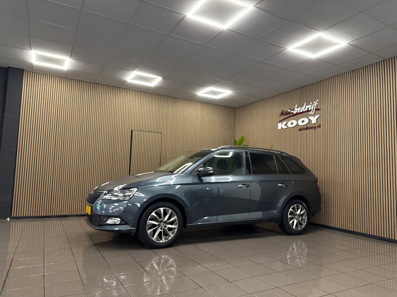 Skoda Fabia Combi - 1.0 TSI Business Edition * Trekhaak / Carplay / Stoelverwarming / NL Auto * - AutoWereld.nl