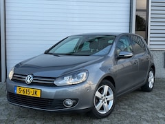 Volkswagen Golf - 1.2 TSI Xenon Parkeersensoren V+A16 inch