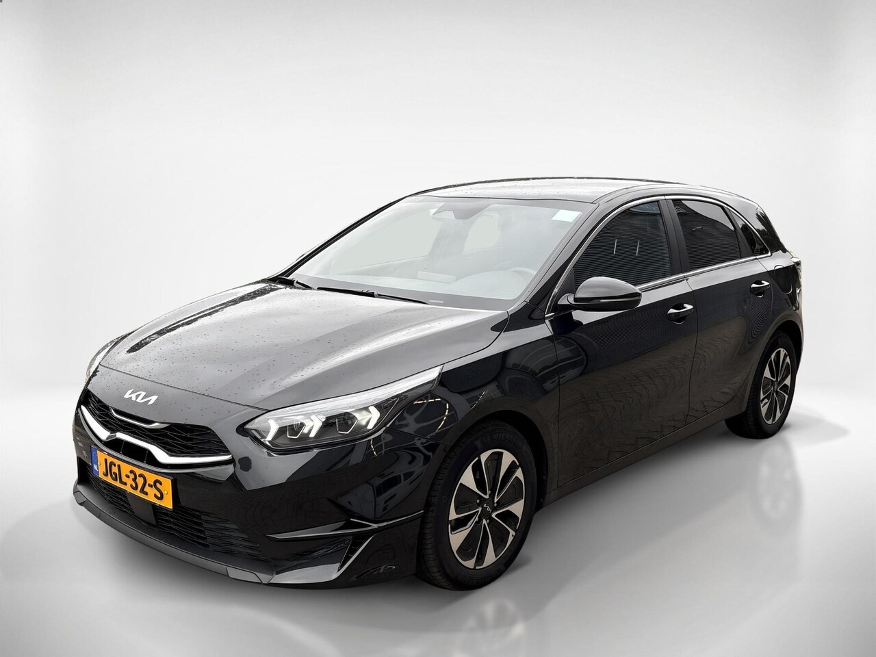 Kia Cee'd - Ceed 1.0 T-GDi MHEV Design Edition | Fabrieksgarantie 2035 | Automaat | Carplay| Camera | - AutoWereld.nl
