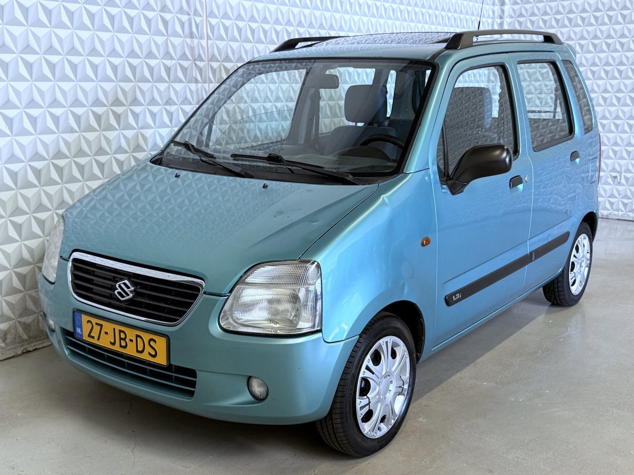 Suzuki Wagon R+ - 1.3 Season met open dak én TREKHAAK! (2002) - AutoWereld.nl