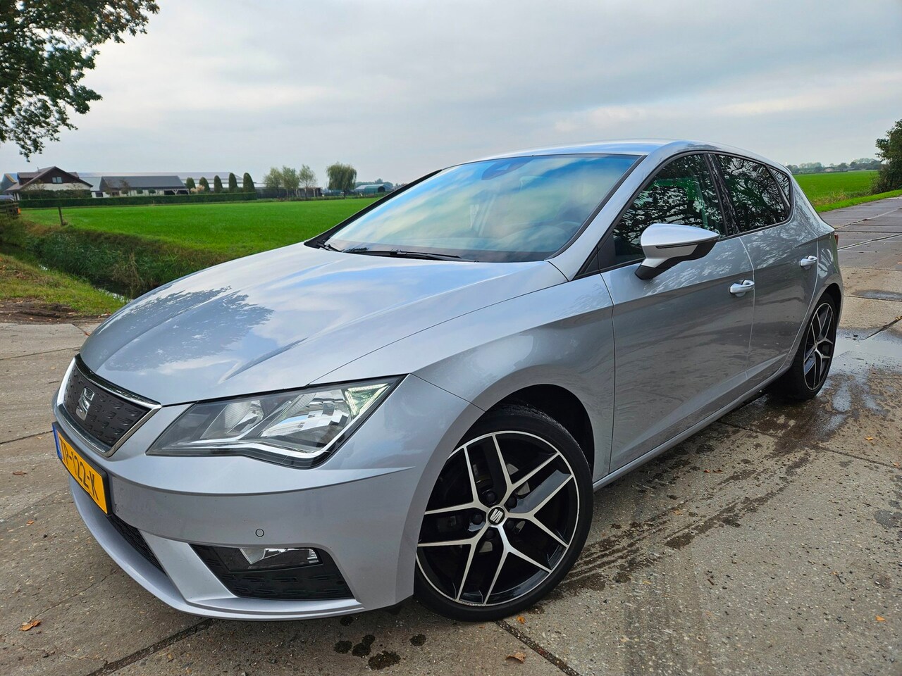 SEAT Leon - 1.0 EcoTSI Style Business Intense/ bj 2018/ clima - AutoWereld.nl