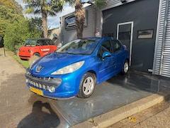 Peugeot 207 - 1.4-16V XS Pack