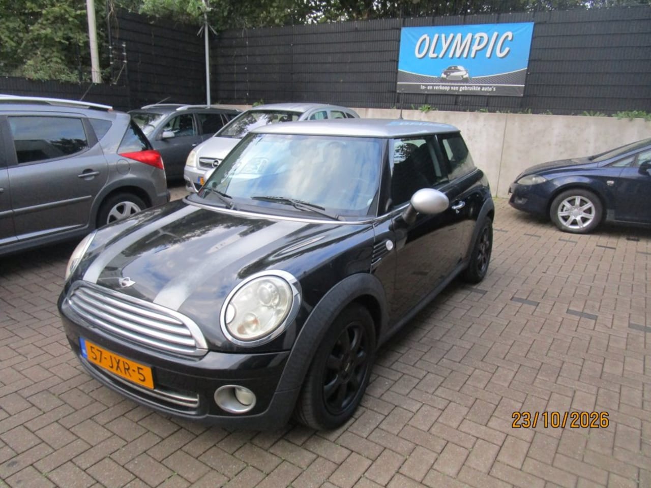 MINI 3-Deurs - 1.6 Cooper Business Line +Airco +Nieuwe Apk - AutoWereld.nl