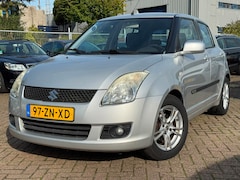 Suzuki Swift - 1.5 Exclusive