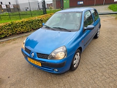 Renault Clio - 1.4-16V Privilège AIRCO AUTOMAAT NAP