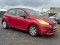 Peugeot 208 - 1.2 VTi Acces/motor100%/export/handel