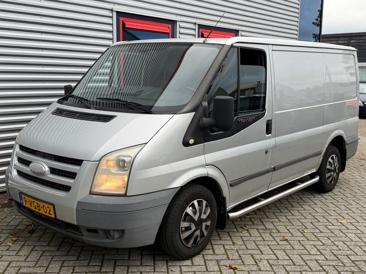 Ford Transit - 260S 2.2 TDCI DC 260S 2.2 TDCI DC Airco - AutoWereld.nl